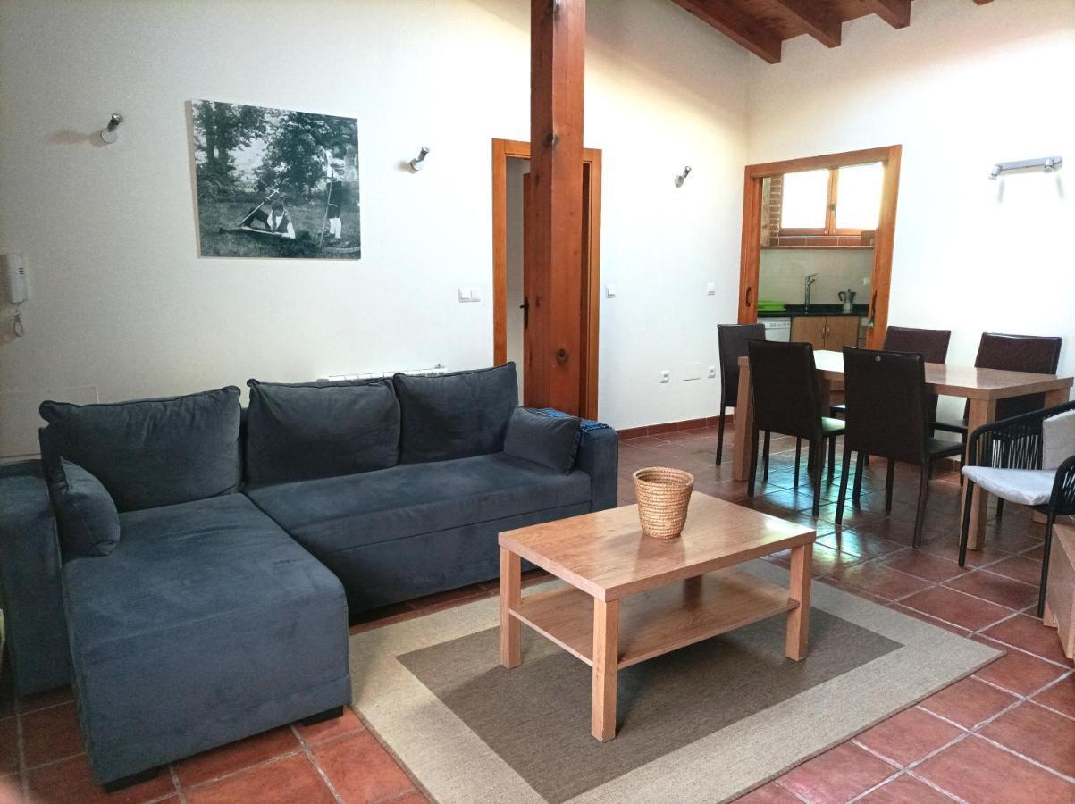 Apartamentos Las Cuadras De Estanos Muriedas Dış mekan fotoğraf