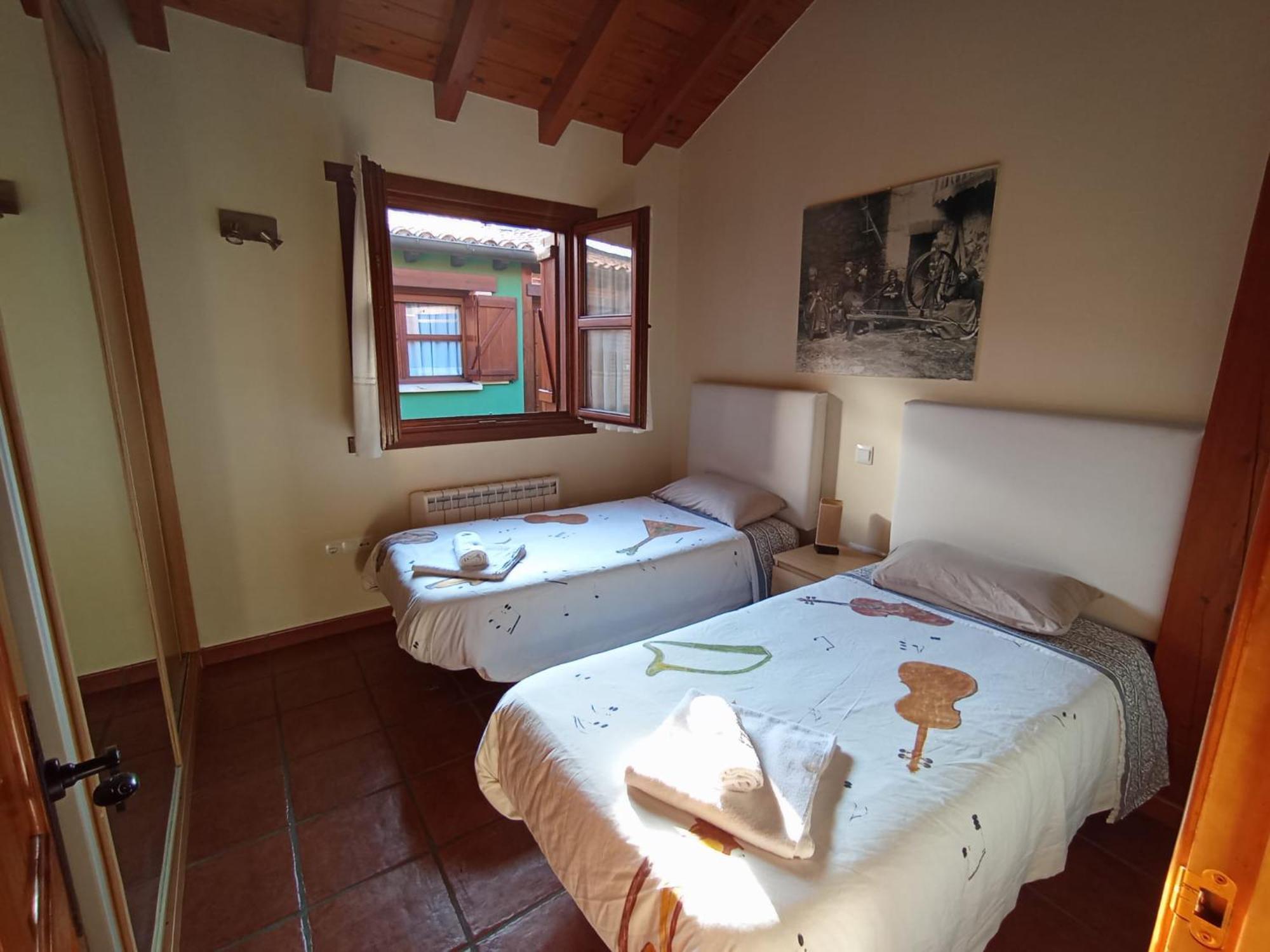 Apartamentos Las Cuadras De Estanos Muriedas Dış mekan fotoğraf