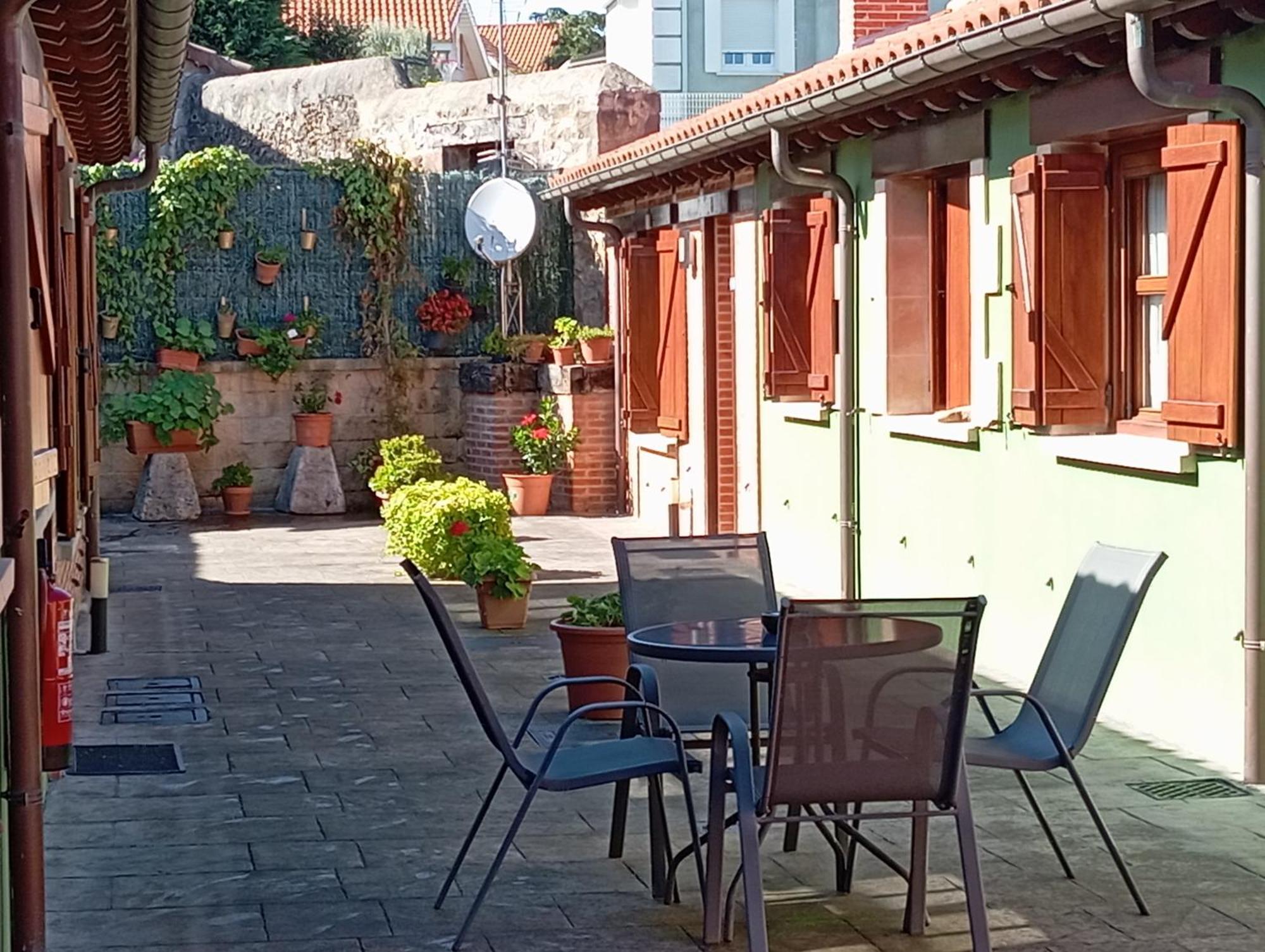 Apartamentos Las Cuadras De Estanos Muriedas Dış mekan fotoğraf
